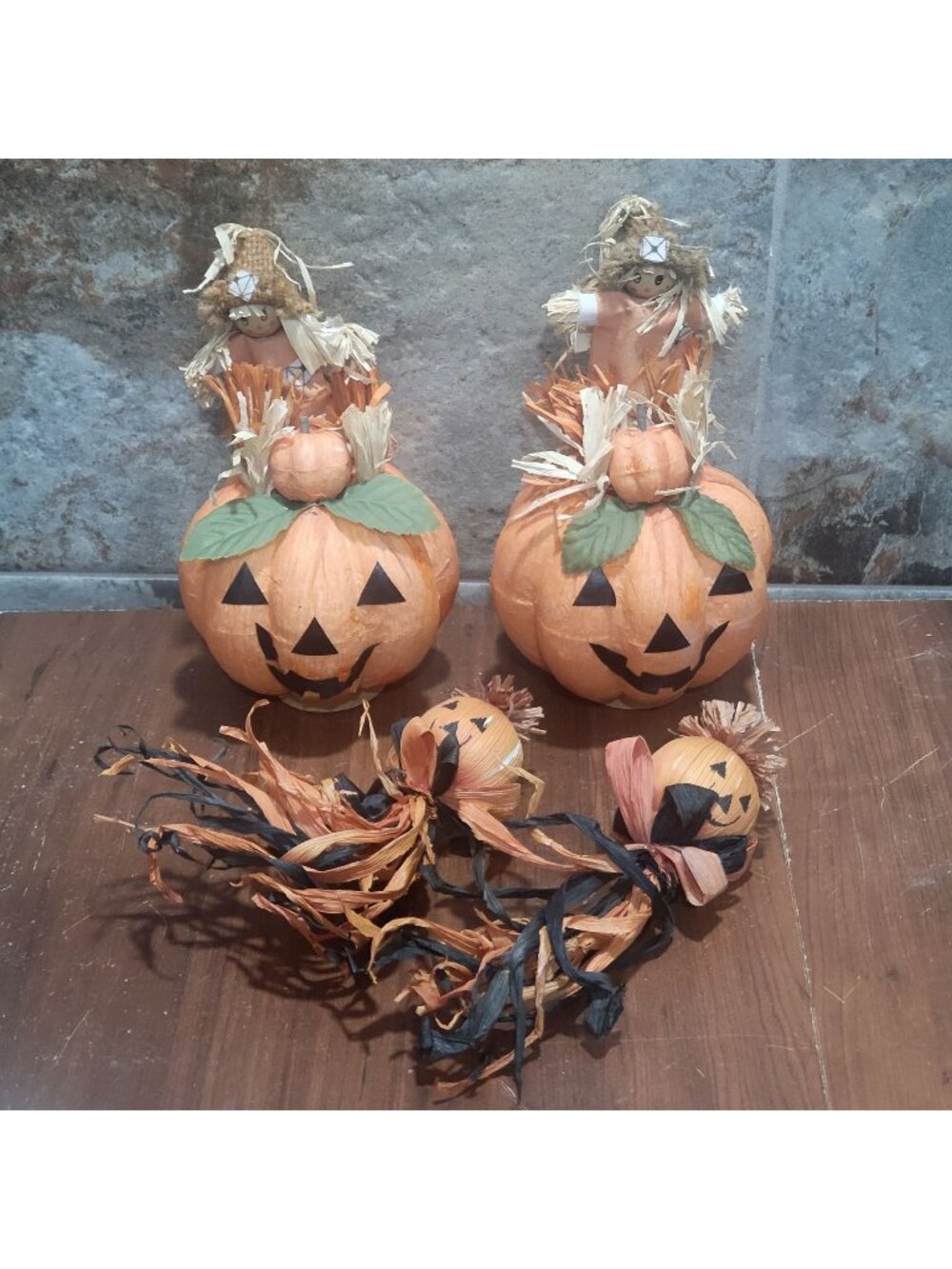 Vintage Halloween Paper Mache Pumpkin Scarecrow Table Decor Lot of 4 Fall